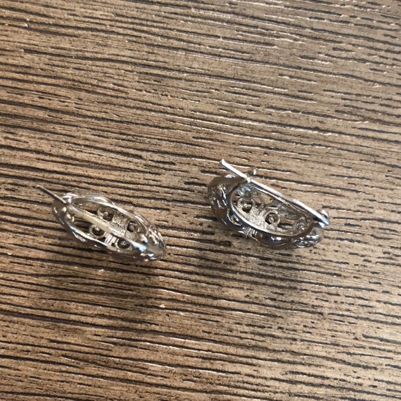 Sterling Puffy Leaf Vine Filigree Hoop Earrings - Picture 7 of 13